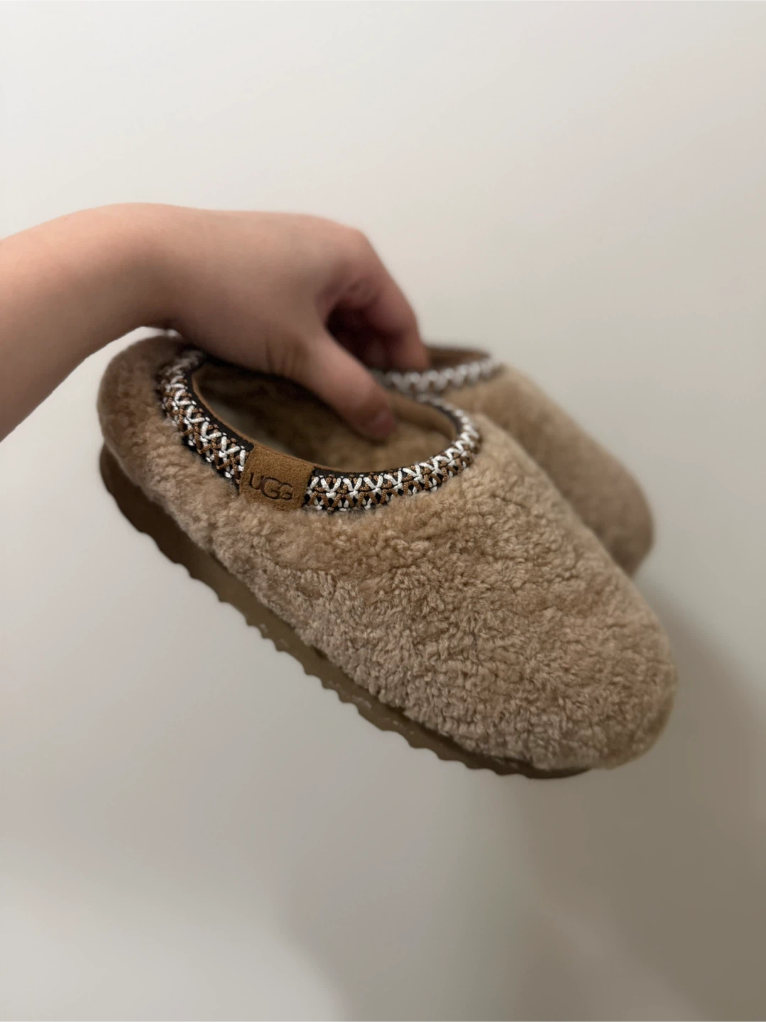 UGG Tasman Braid Slippers, Size 1