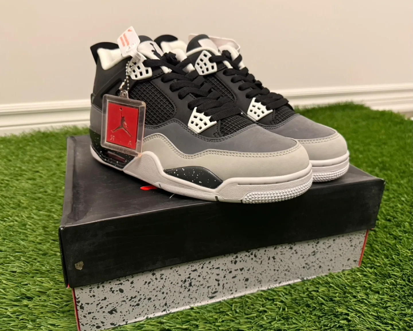New Jordan 4 Retro Fears image indicator(6)