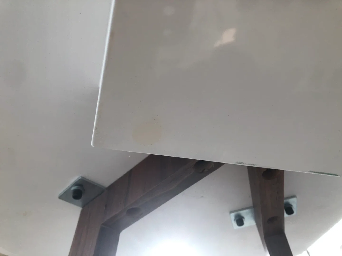 Structube Desk - White Marble Style image indicator(4)