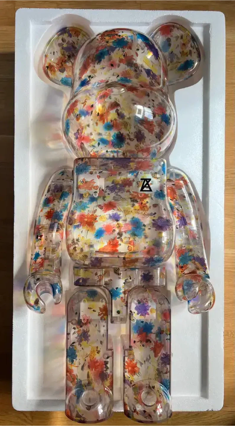 AUTHENTIC 1000% BEARBRICK X ANREALAGE (CLEAR) WITH BOX - photo 2