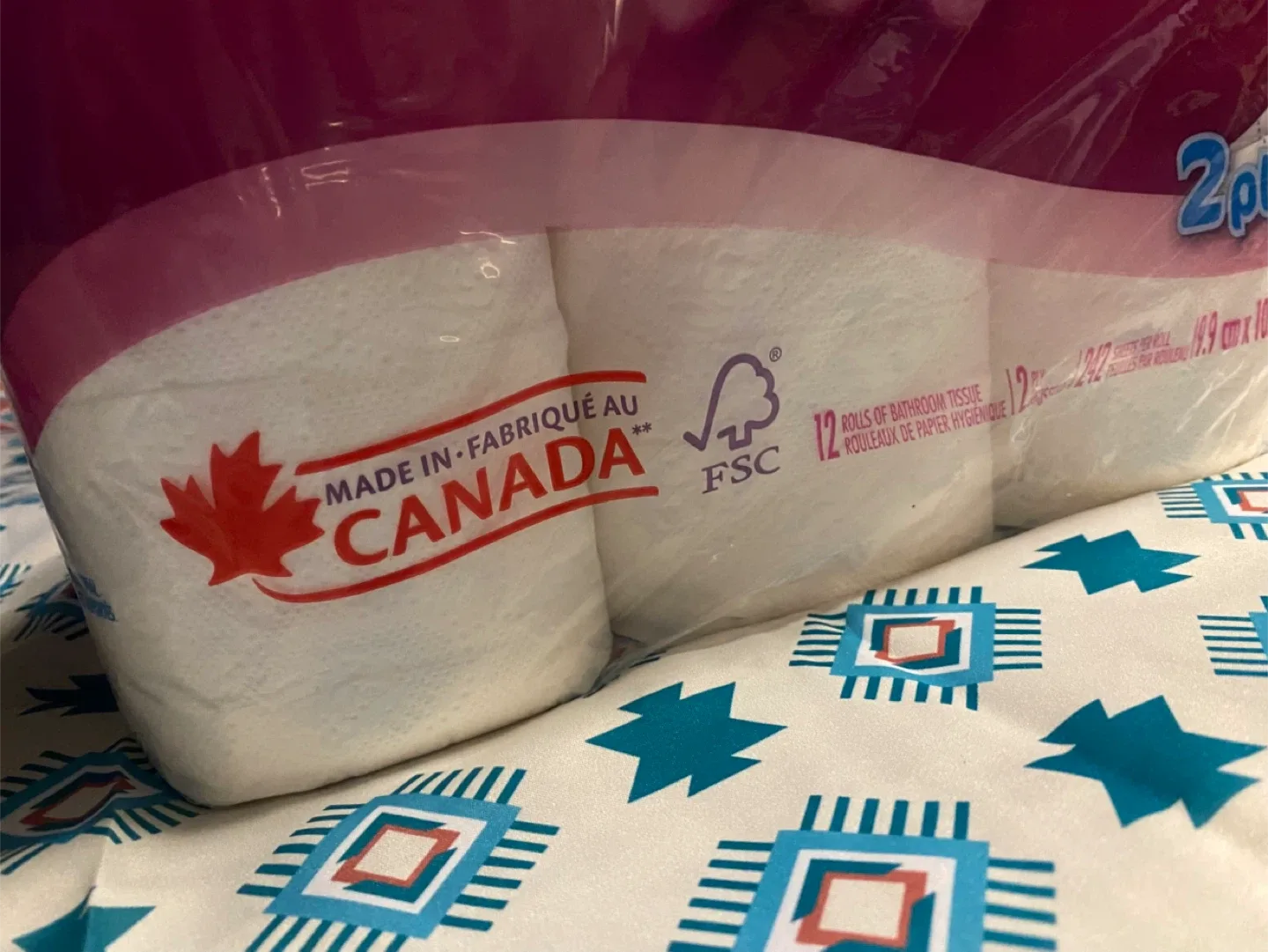 Western Family Ultra Paper Towels & Purex paper rolles image indicator(6)