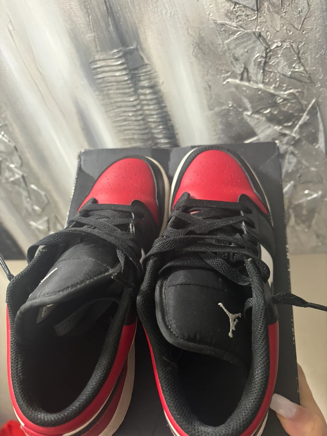 Air Jordan 1 Low (GS) Size 5.5 Youth equal to 7 women’s - photo 2