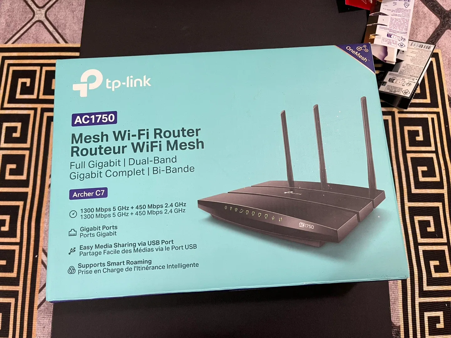 Brand new wifi mesh router