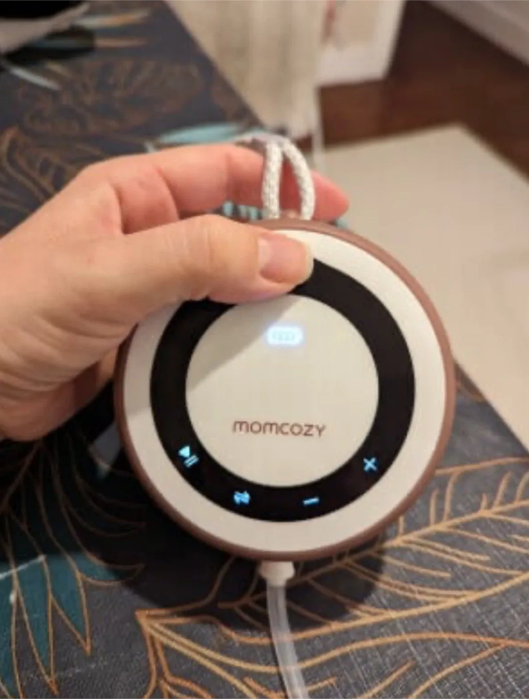 Momcozy V1 Wearable Breast Pump image indicator(2)