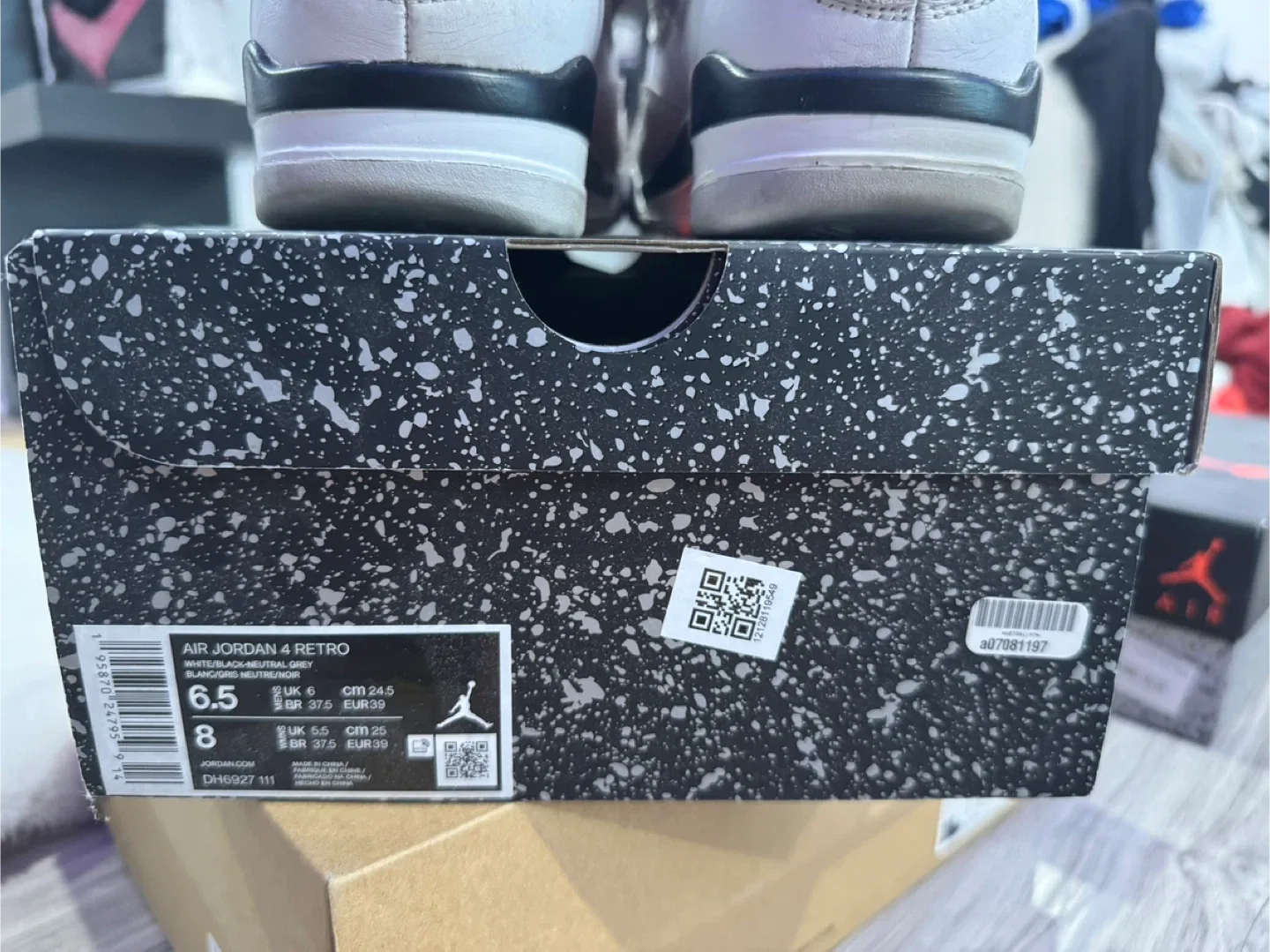 Air Jordan 4 Retro Military Black Size 8 image indicator(4)