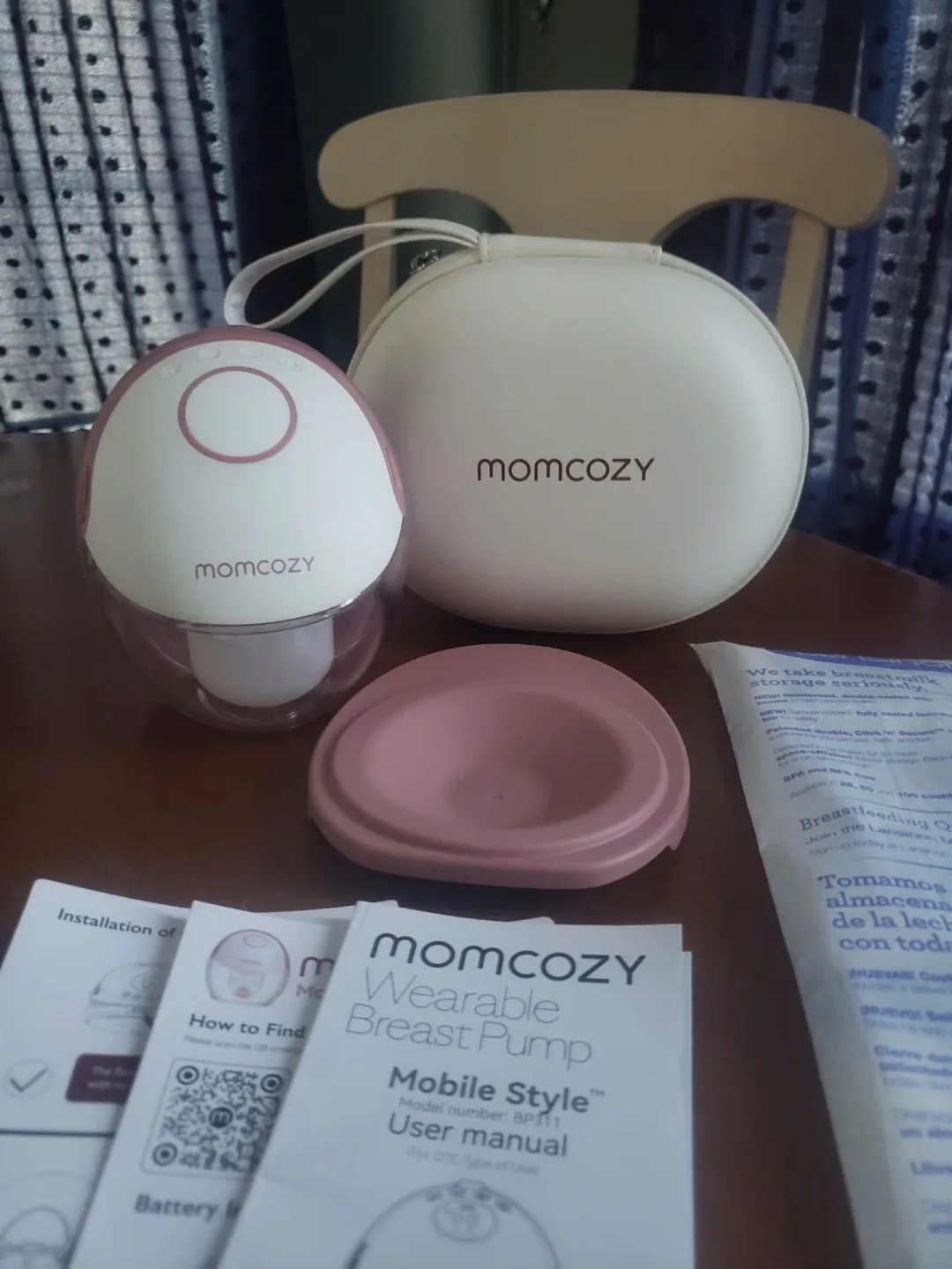 Momcozy M6 Wearable Breast Pump