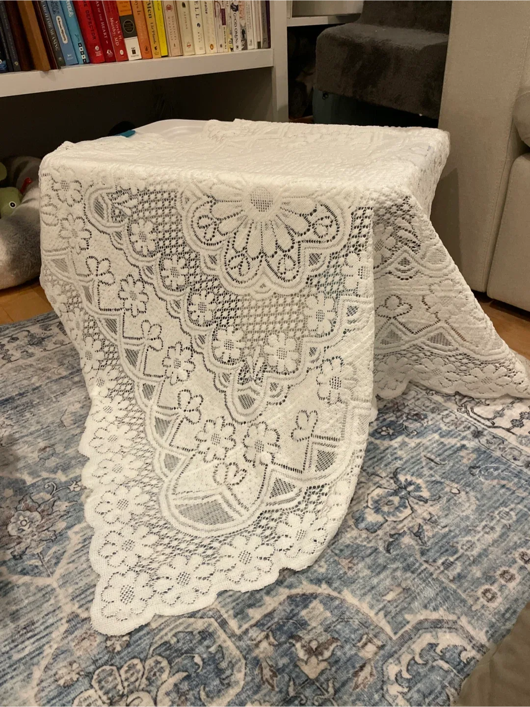 Small Lace Tablecloth - White