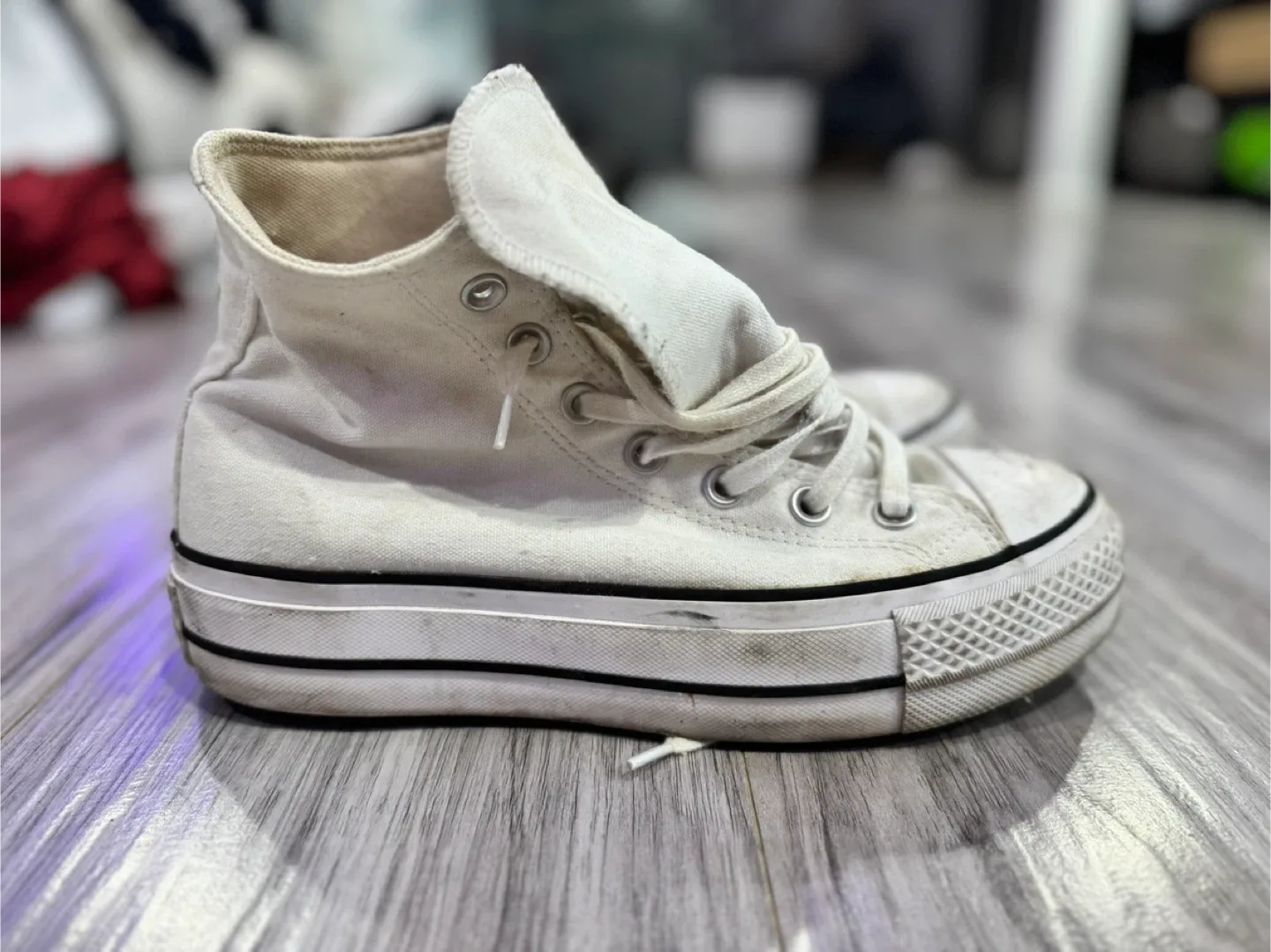 Converse - Multiple pairs image indicator(3)