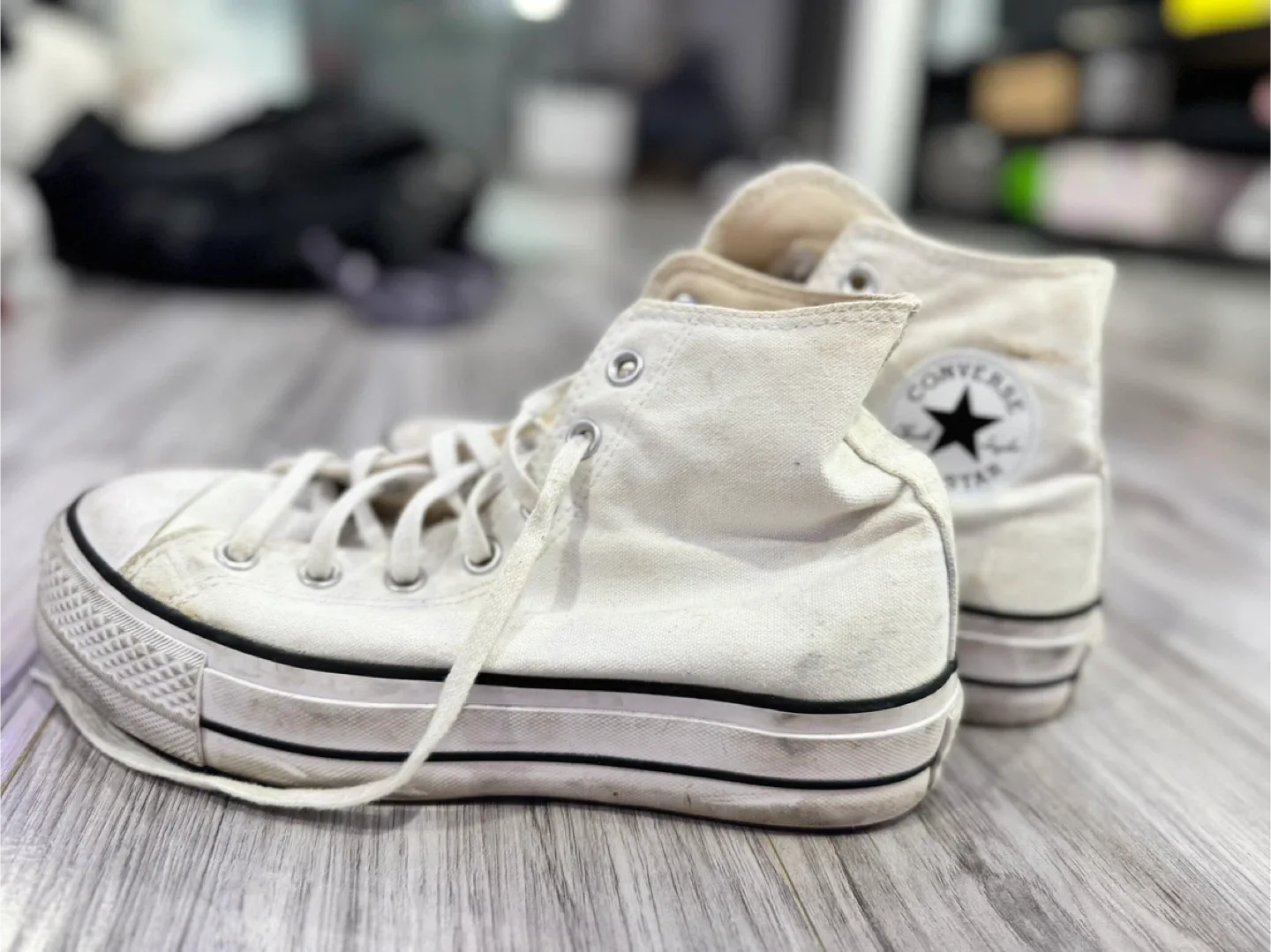 Converse - Multiple pairs image indicator(5)