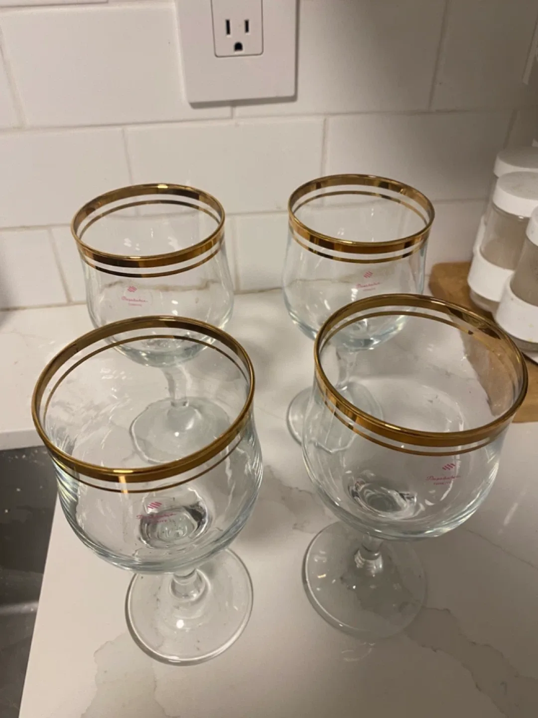 Pasabahce Gold Rim Wine Glasses (Set of 4) image indicator(5)