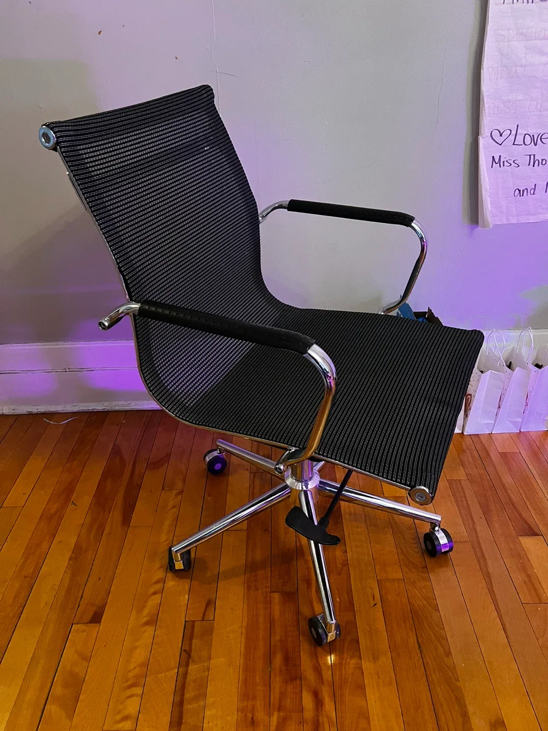Mesh office chair image indicator(2)