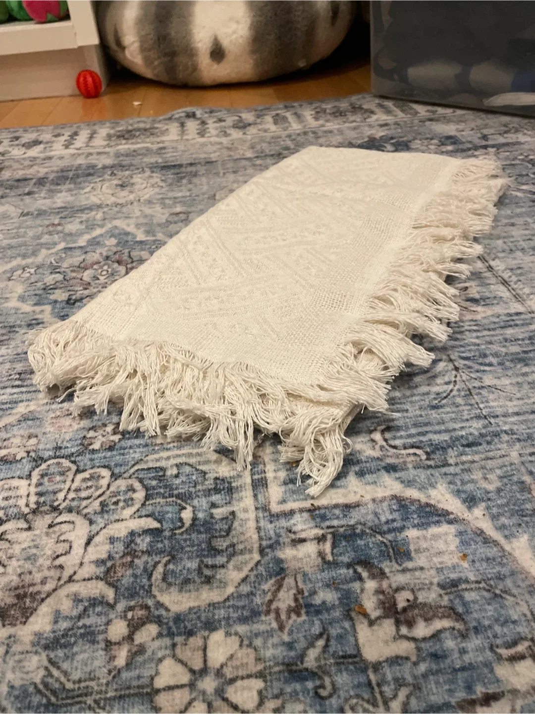 SmallCream Throw Blanket with Fringes image indicator(2)