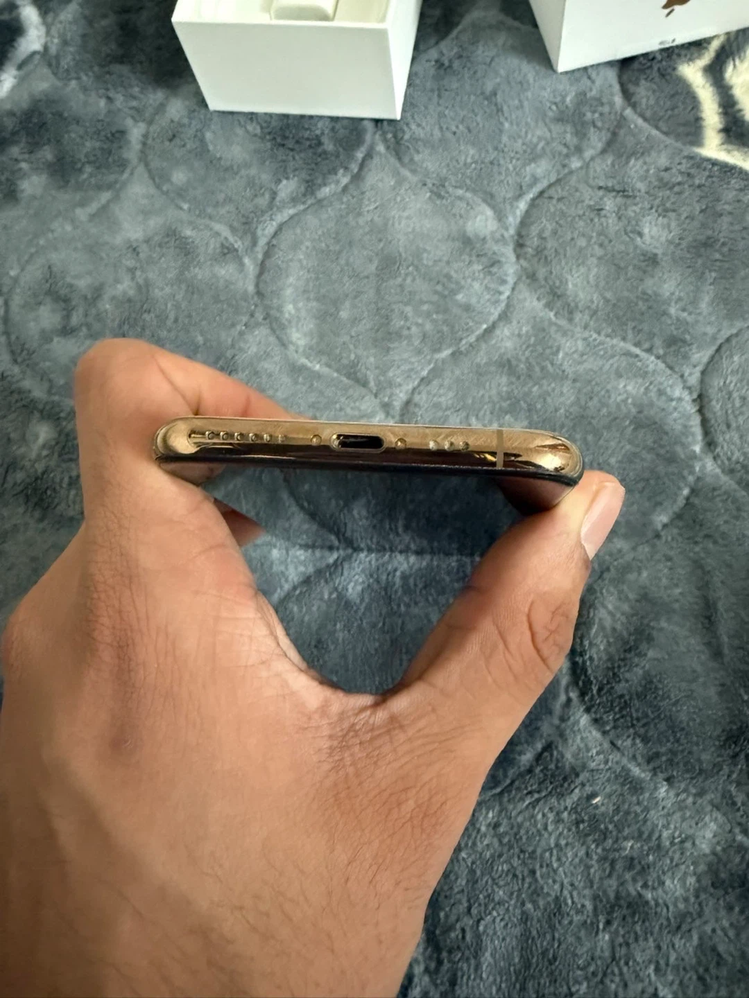 iPhone XS Gold 64GB - photo 4