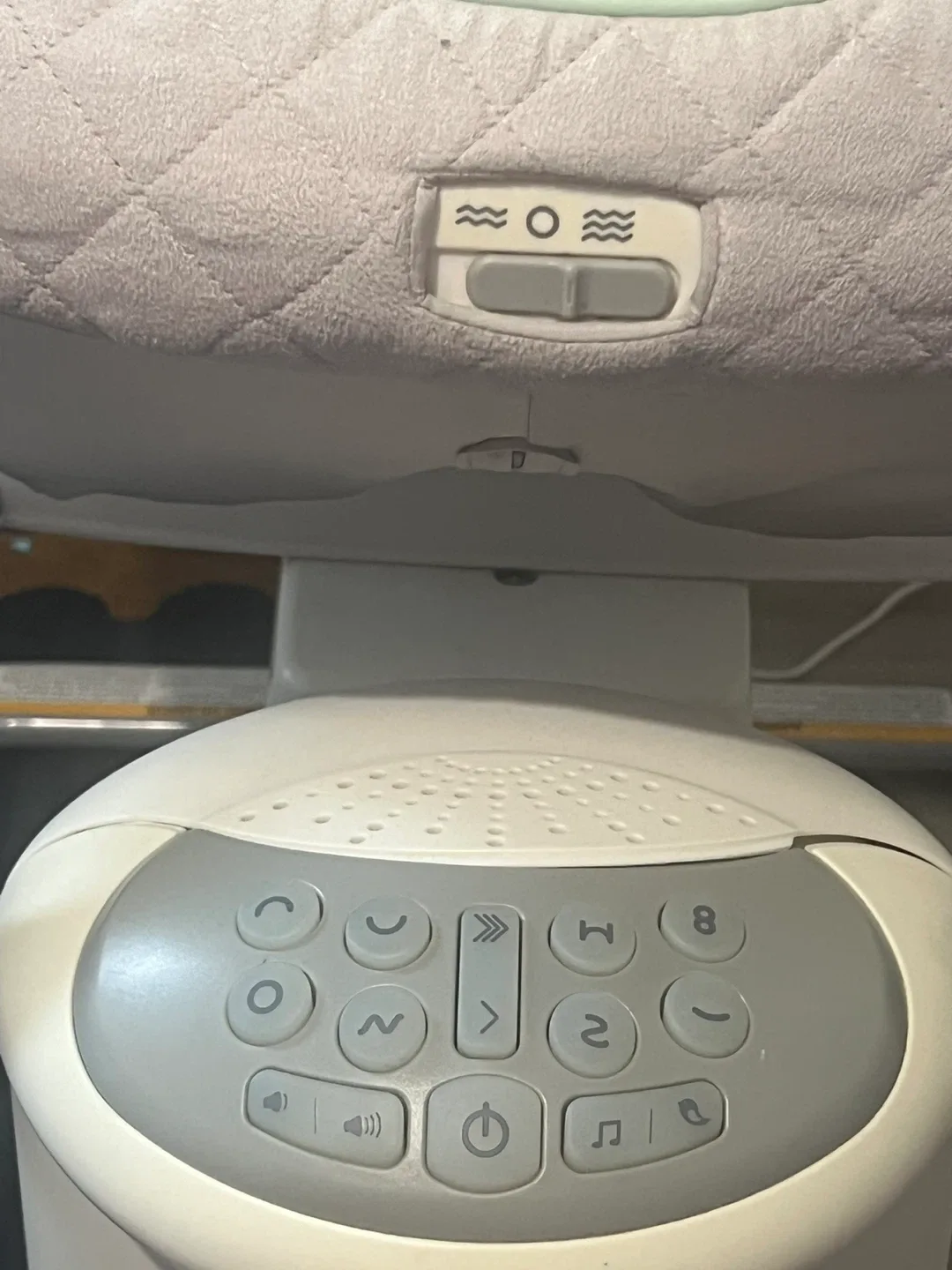 Graco 2-in - 1 swing and rocker image indicator(5)