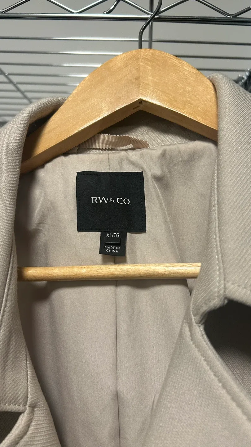 RW&CO. Beige Trench Coat - Size XL