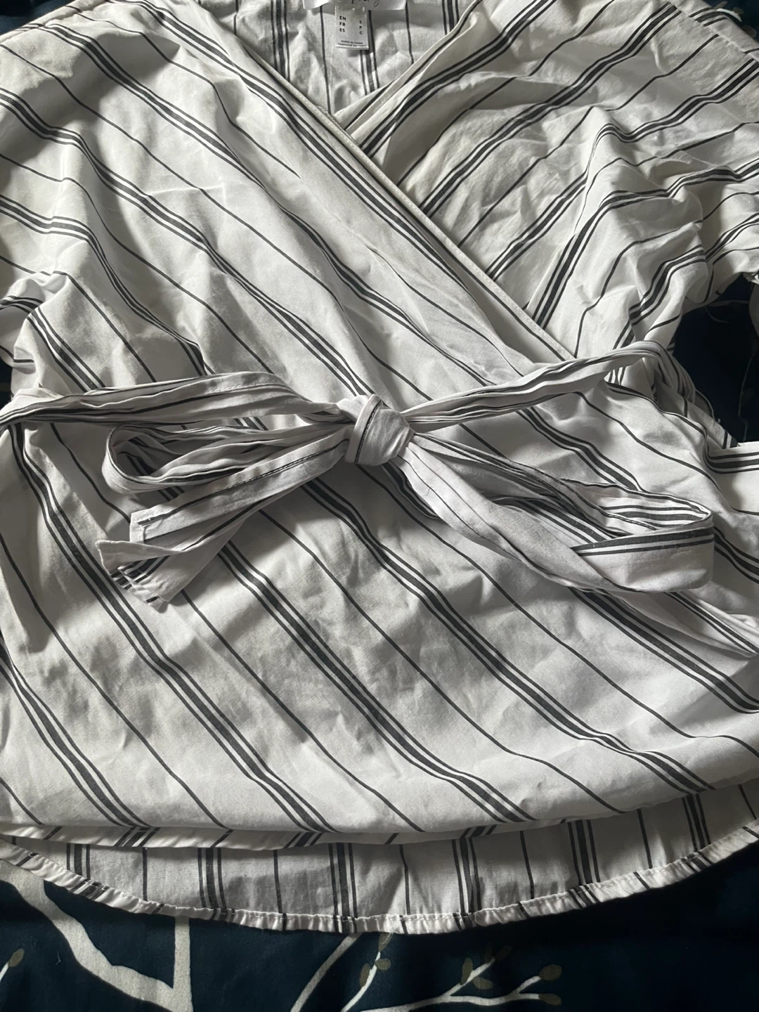 Urban Heritage Striped Wrap Blouse - Size S - photo 3