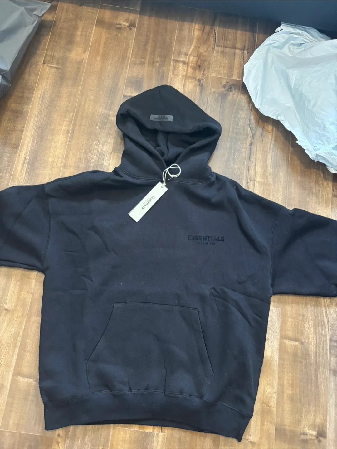 Essential hoodie black men’s small