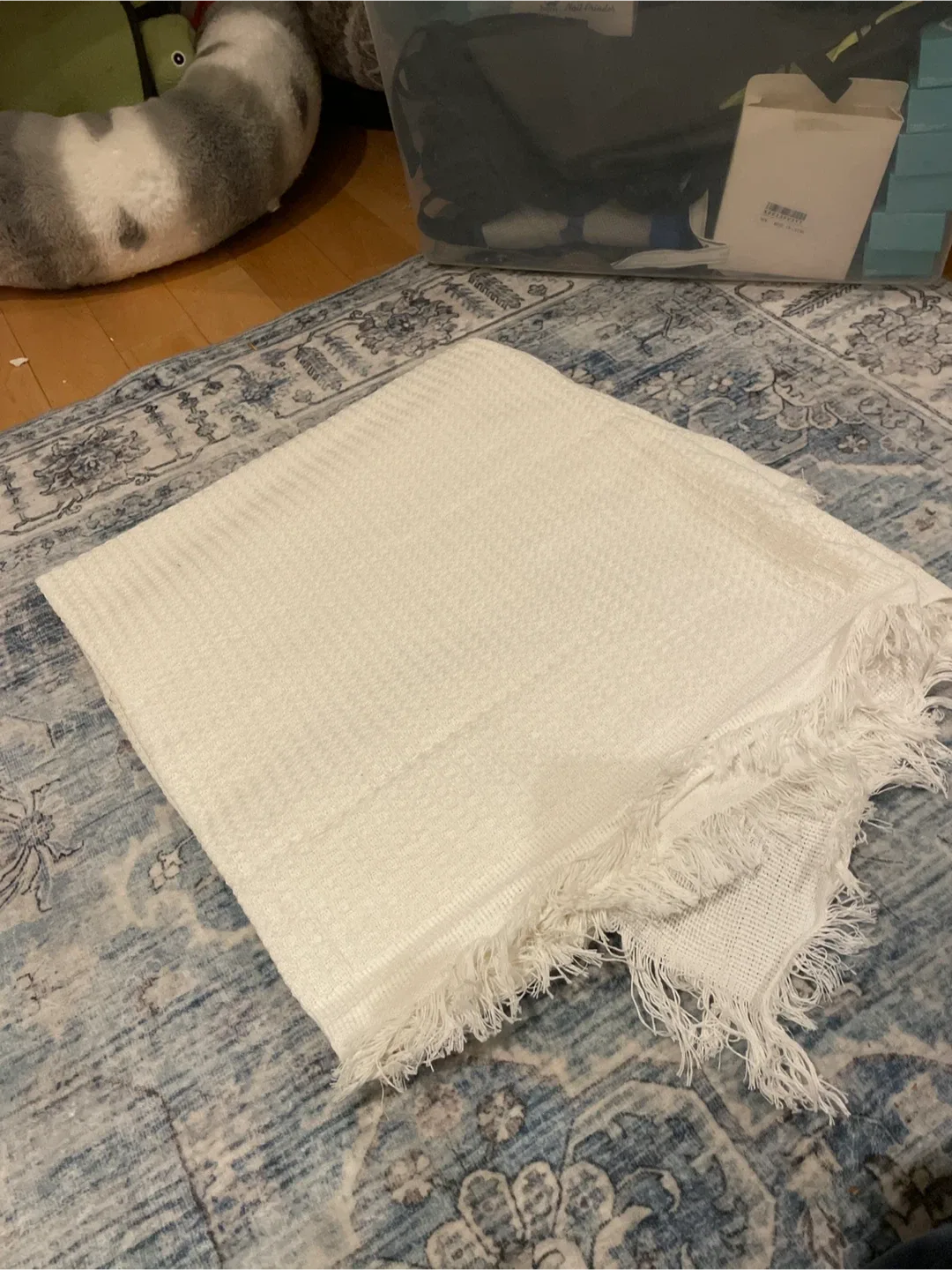 New White Waffle Weave Blanket with Fringe - 59x35" image indicator(2)