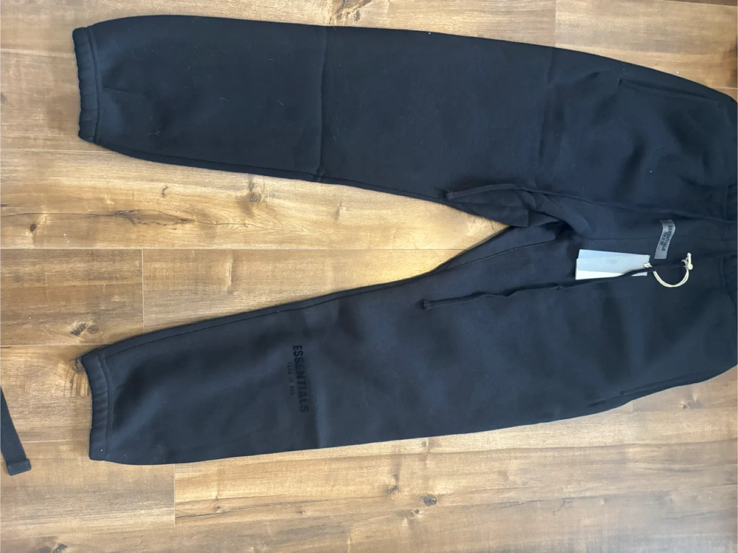 Essential pants black men’s small