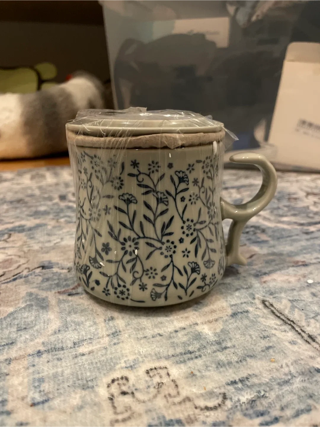 New Mug with Lid and infuser