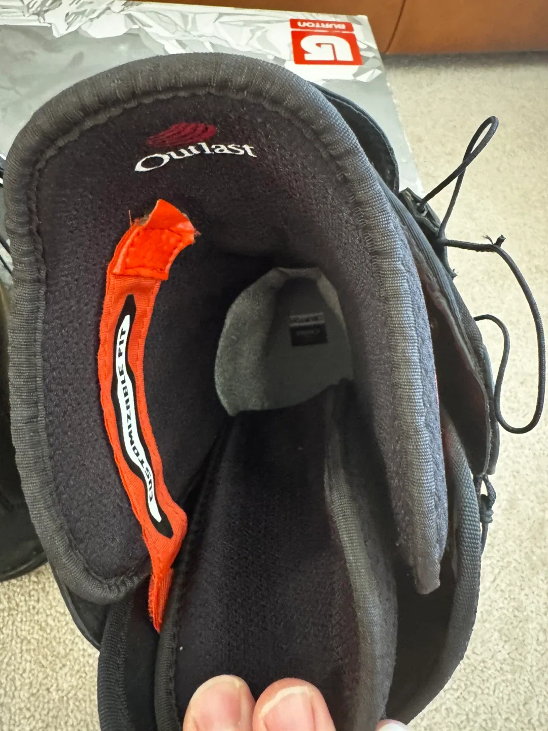 Burton Outlast Snowboard Boots.  Size 9 image indicator(5)