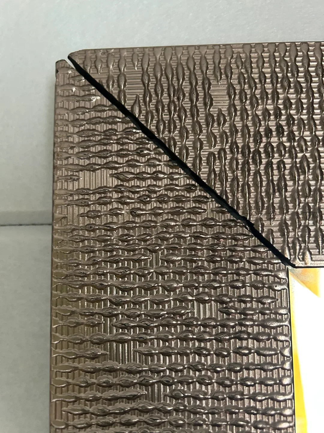 Large Mirror with Textured Frame image indicator(3)