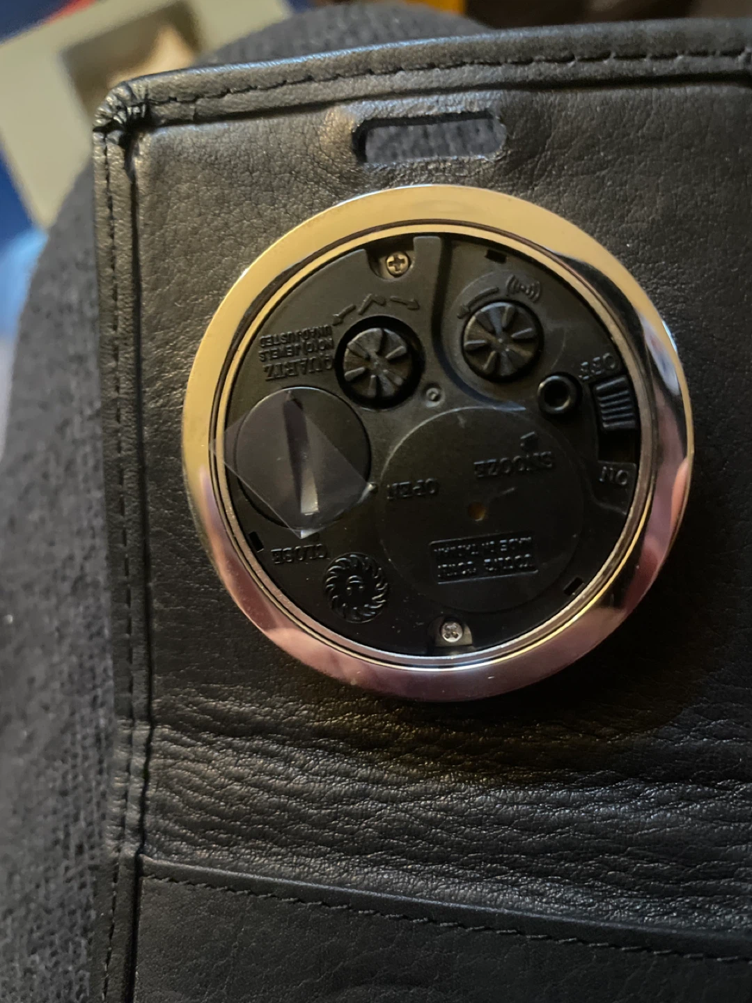 Fossil Travel Alarm Clock Genuine Leather Case - photo 5