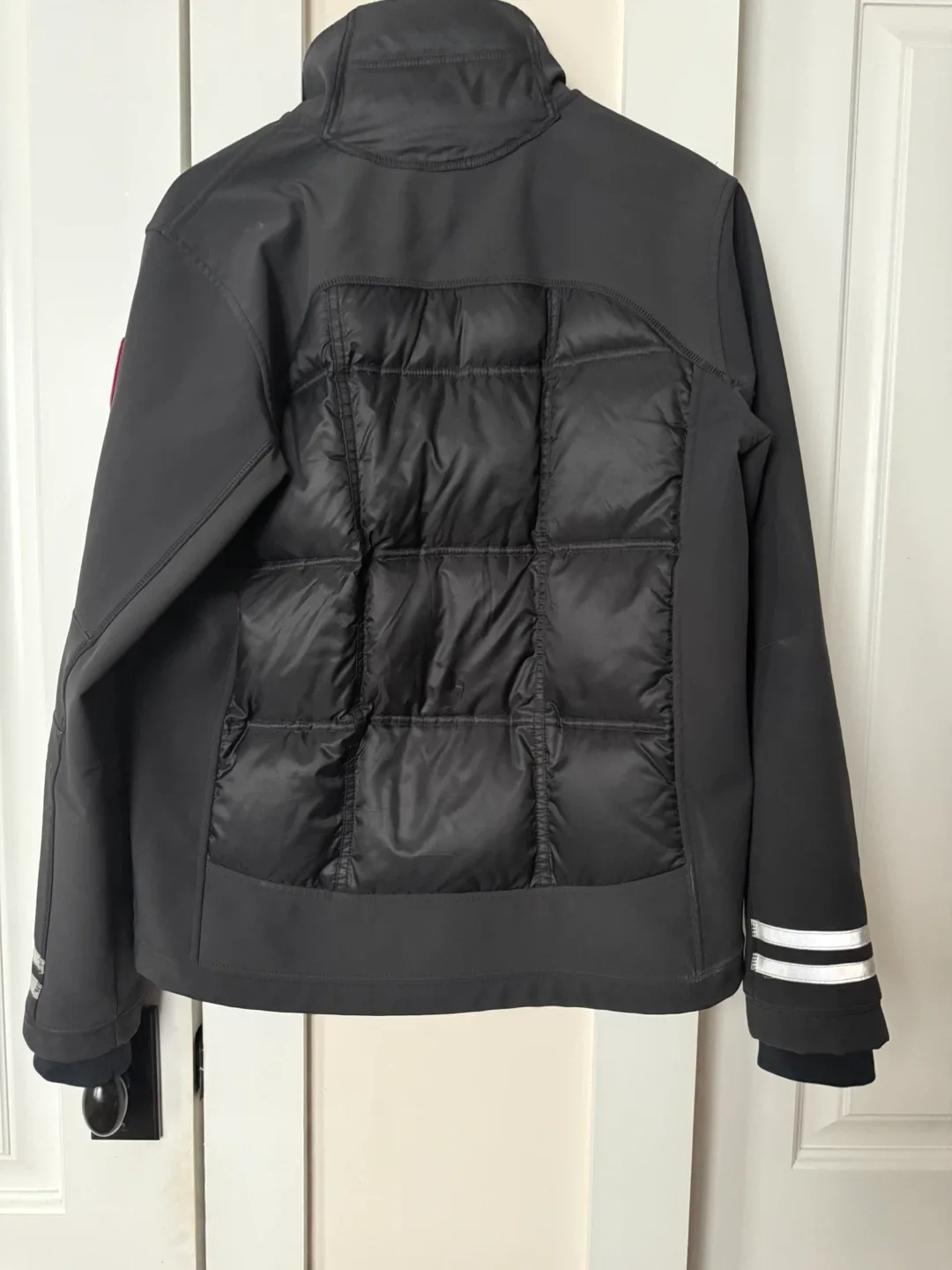 Canada Goose Hybridge Jacket image indicator(2)