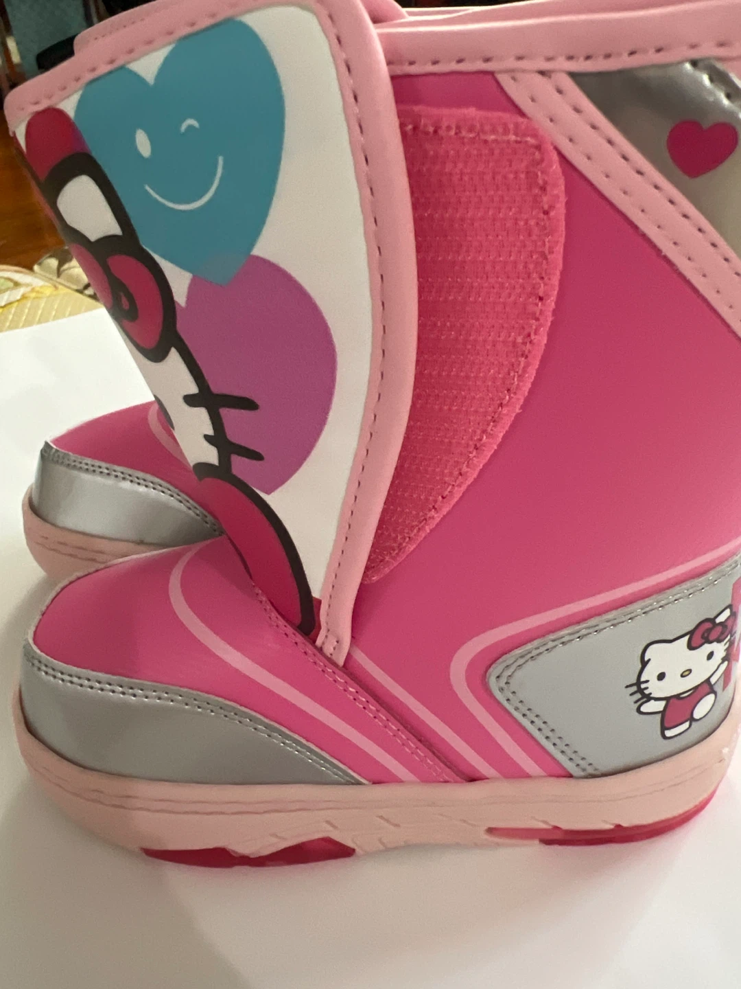 Hello Kitty Pink Snow Boots for toddler size 10 - photo 4