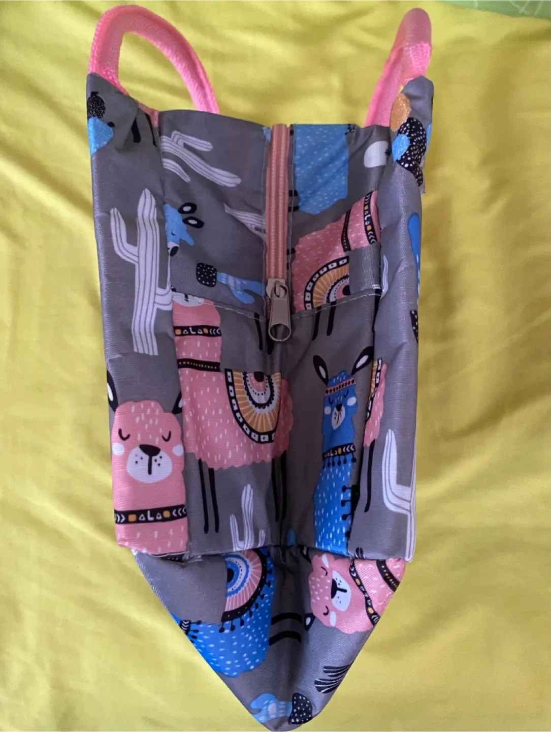 Llama Print Kids Lunch Bag image indicator(2)