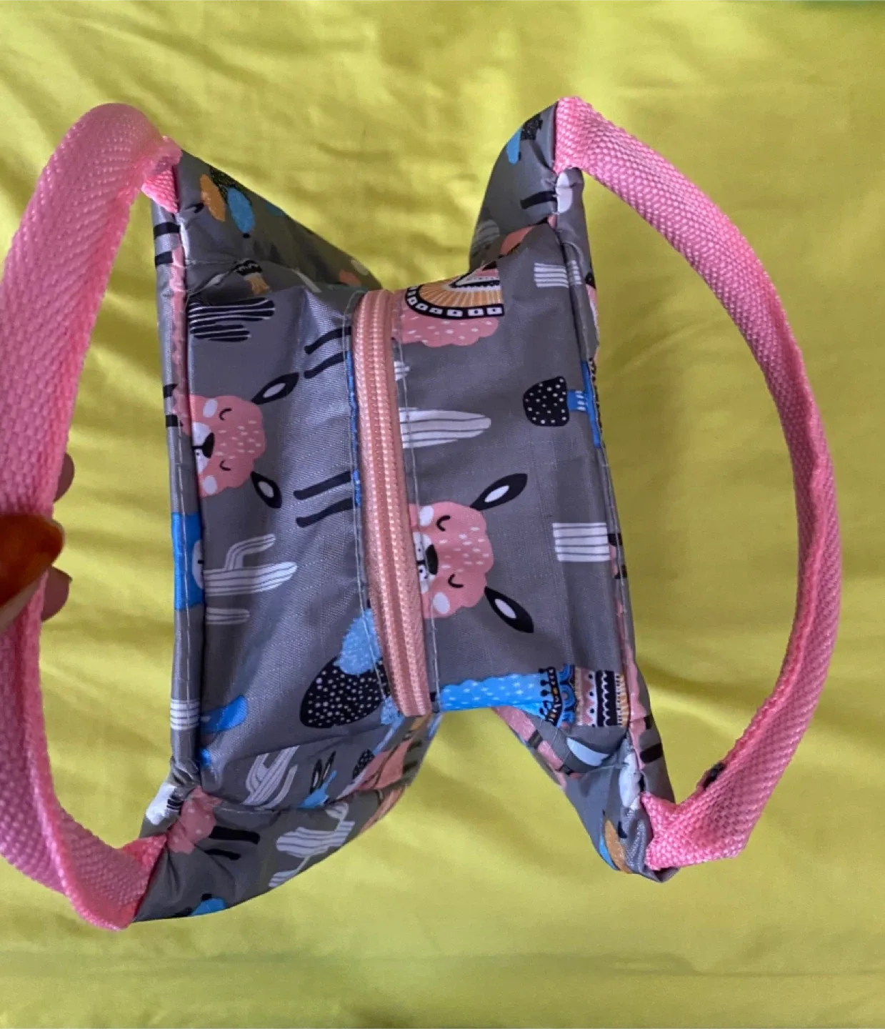 Llama Print Kids Lunch Bag image indicator(3)