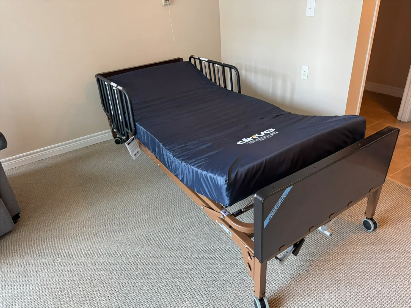 DRIVE MEDICAL HOSPITAL BED PACKAGE image indicator(3)