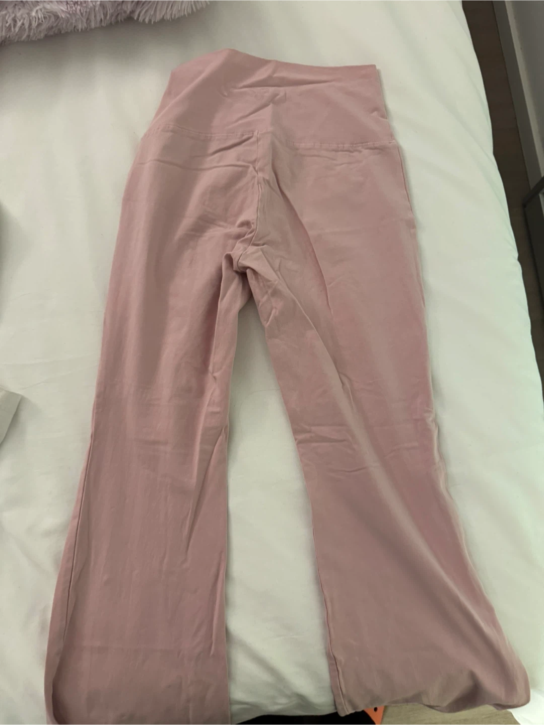 TNA Arritzia Flare Leggings - Size Small in short - photo 2