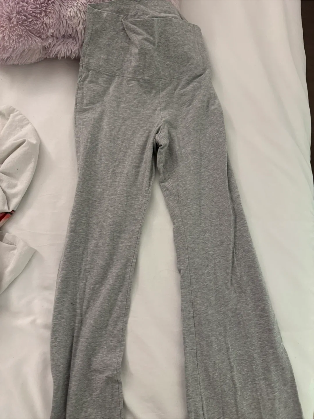 Aritzia flare leggings in short image indicator(2)