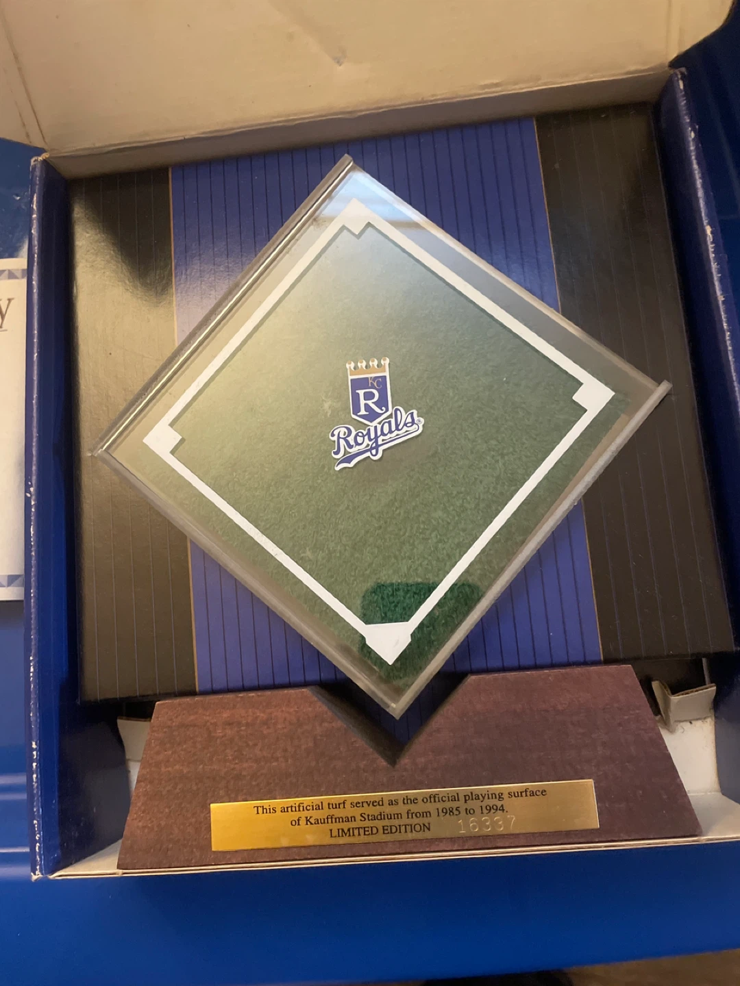 Kansas City Royals Piece of History Collector's Edition - photo 5