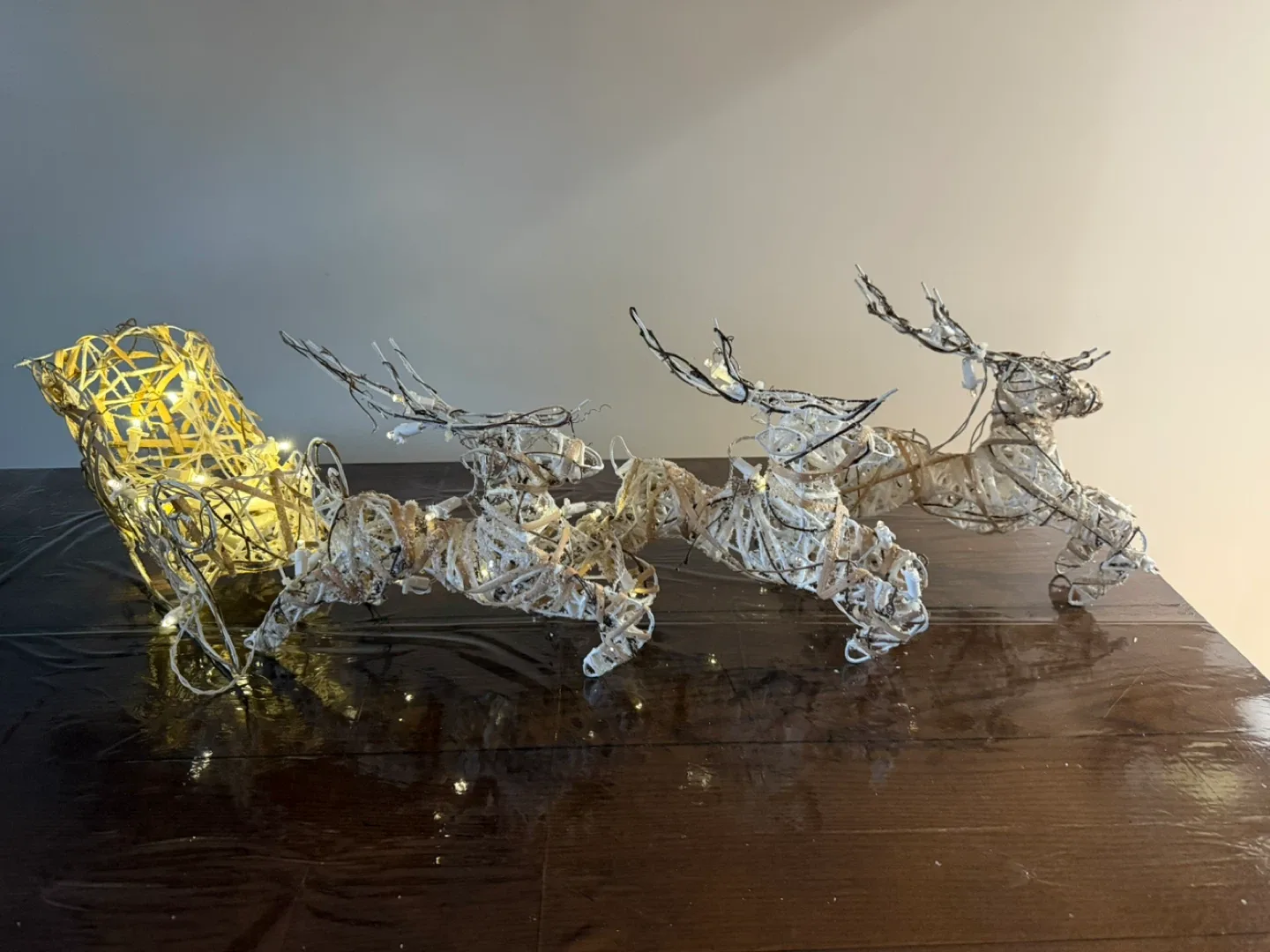 Indoor Christmas Sleigh with 3 Reindeer