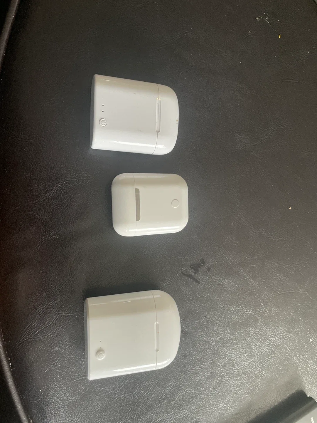 AirPods white all them