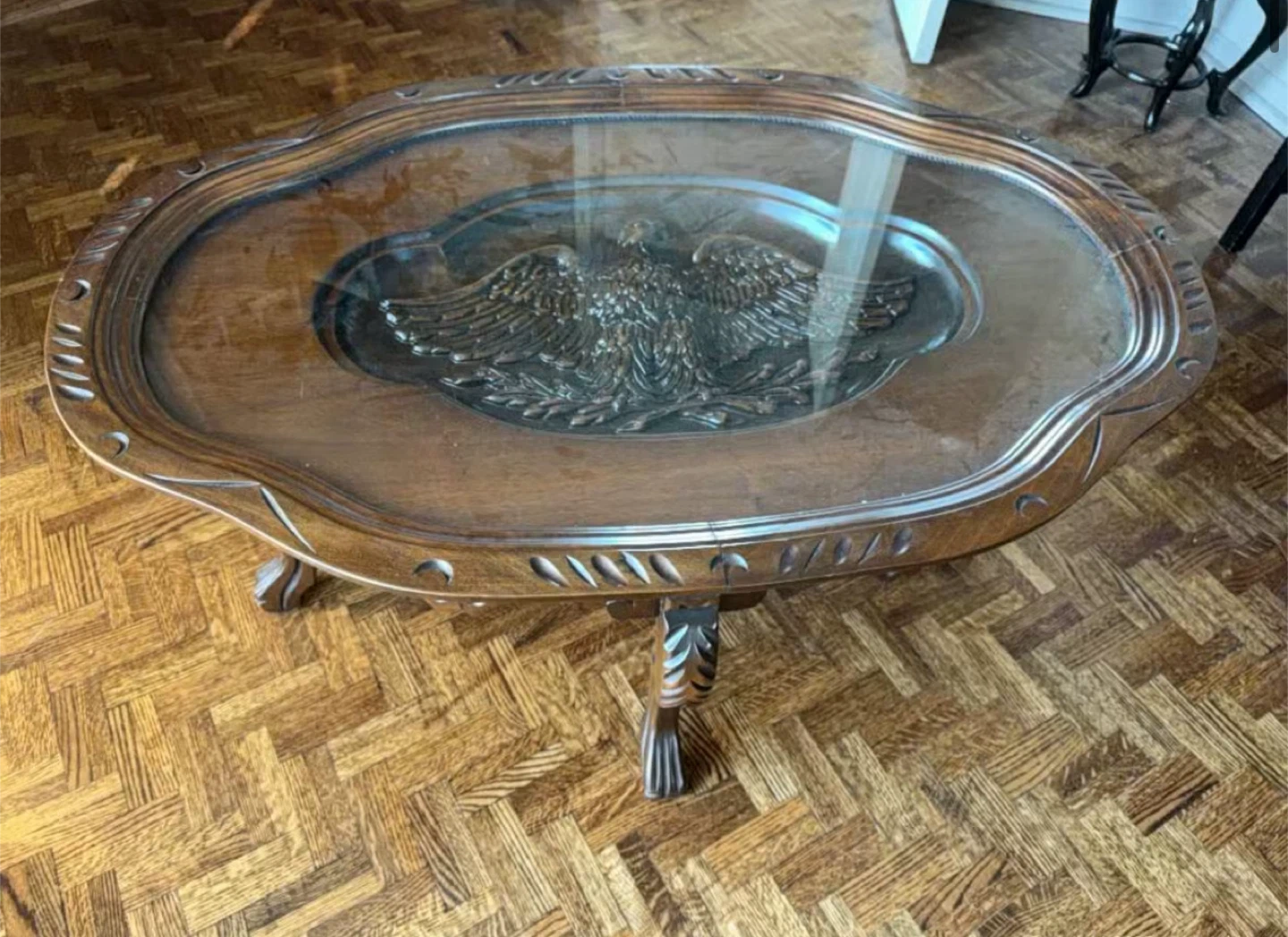 Vintage Eagle Carved Coffee Table - photo 2