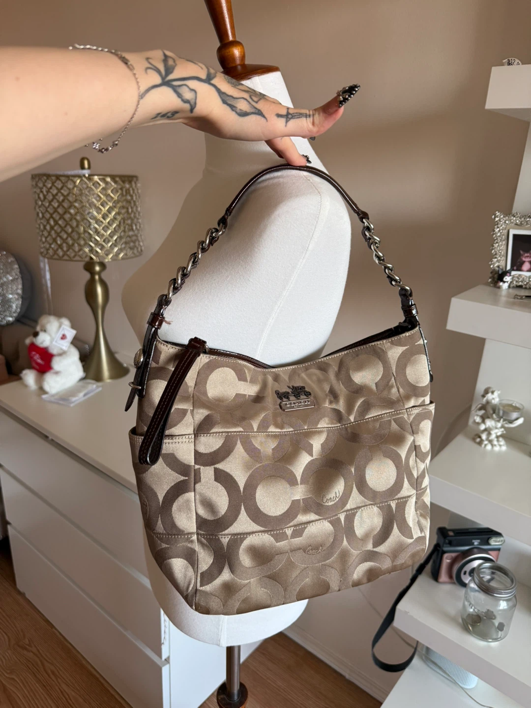 Coach Hobo Bag - Beige Signature Design - photo 2