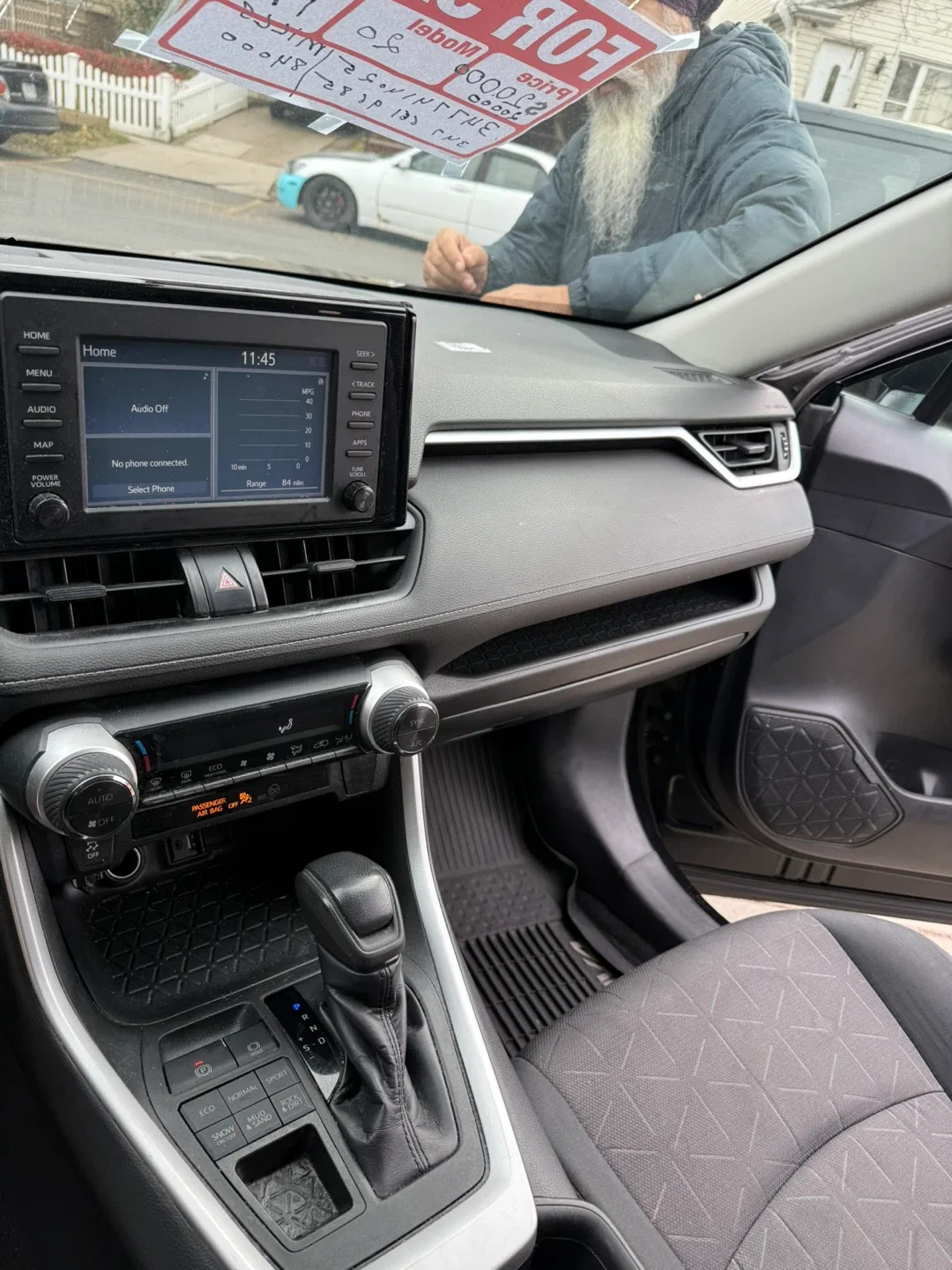 Black Toyota RAV4 SLE 2019 MODEL image indicator(10)