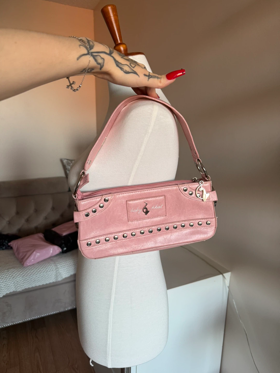 Baby Phat Pink Shoulder Bag - photo 3
