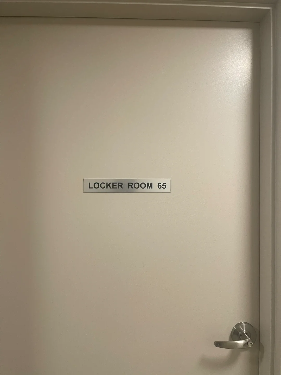 Locker room for rent in Charisma 2 Condo image indicator(4)