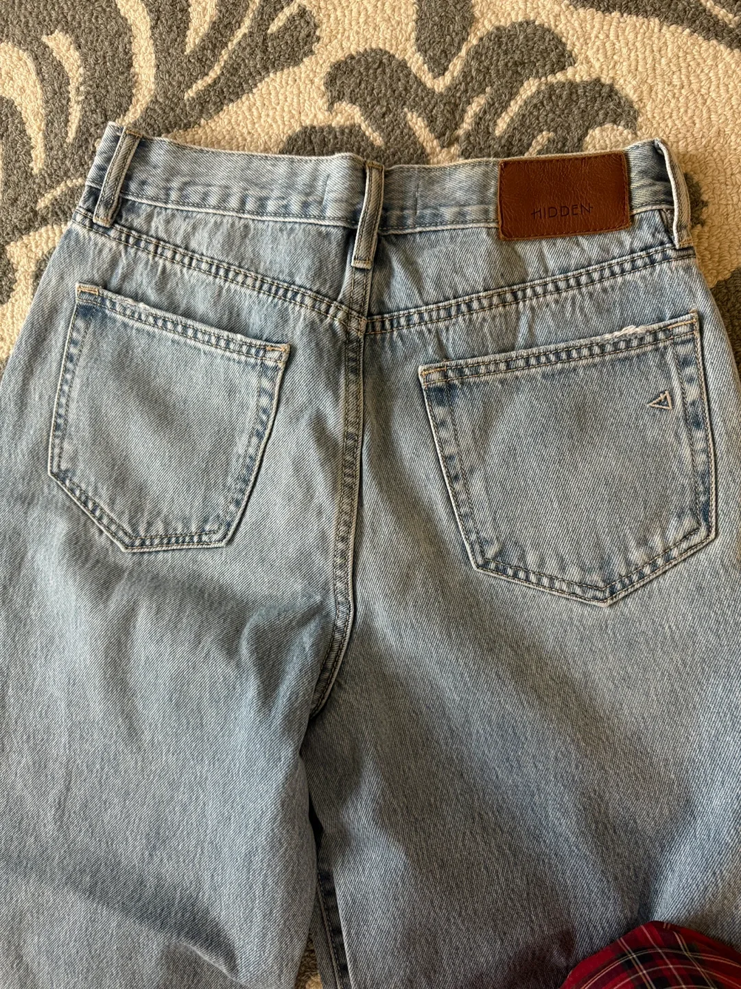 Hidden Los Angeles Distressed Jeans, Size 27 image indicator(6)