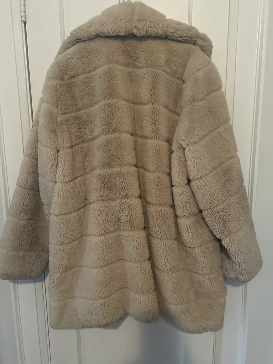 Joe Fresh x Jillian Faux Fur Coat 2X image indicator(4)