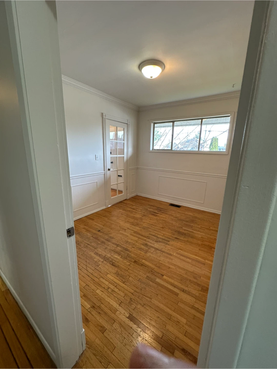 3 beds & 2 bath upper portion for rent - photo 5