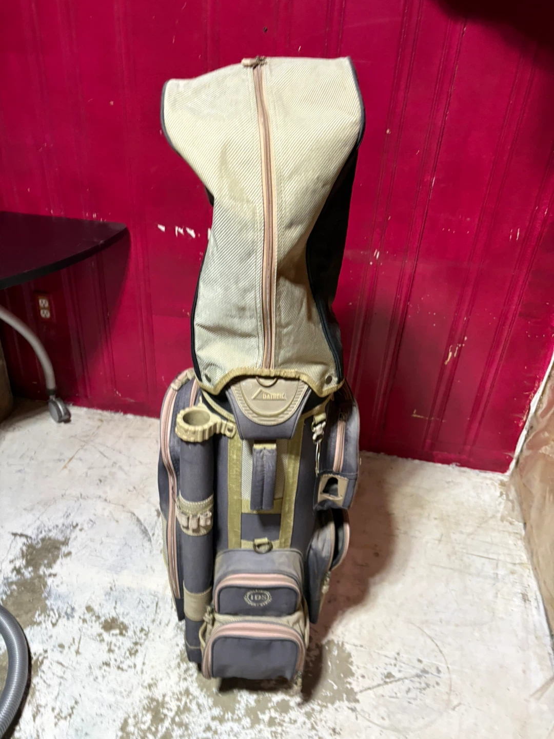 Datrek Golf Bag & clubs