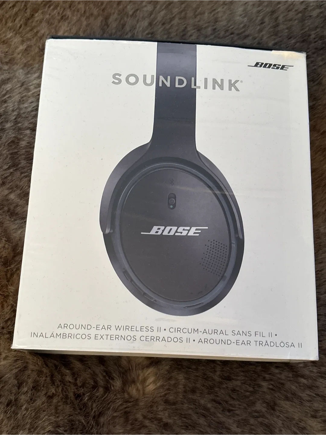Bose Soundlink Around-Ear Wireless Headphones II - Black