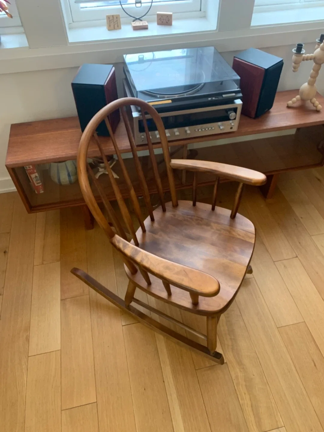 Small Vintage Rocking Chair from Dominion Co. 🍁