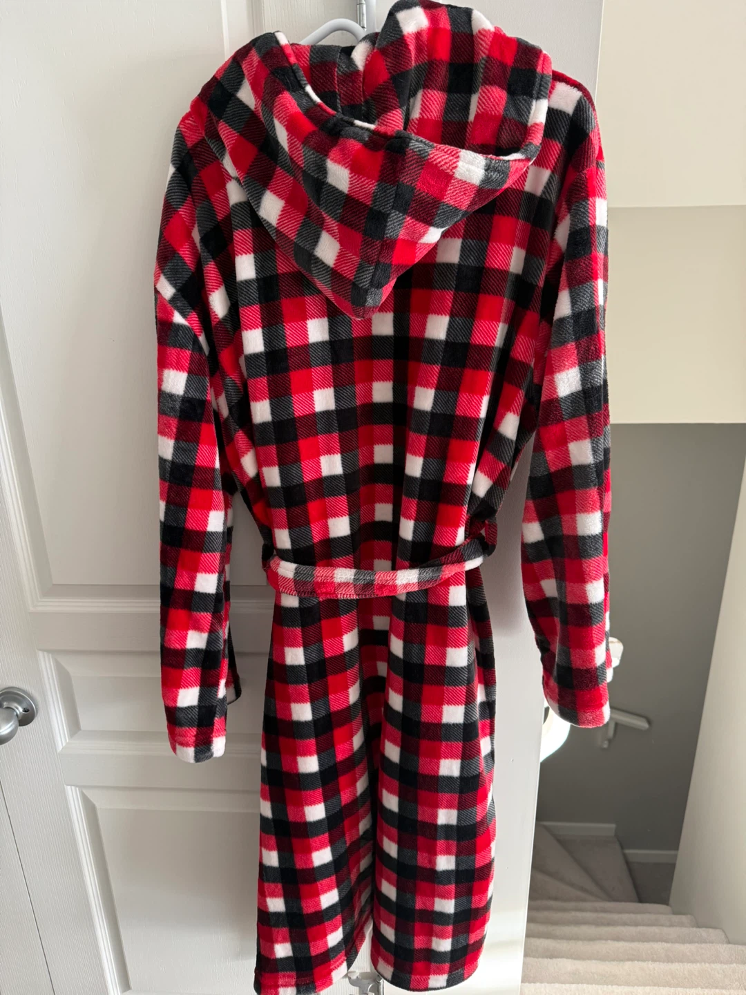 Night Zone Red Plaid Fleece Robe - L/XL - photo 2