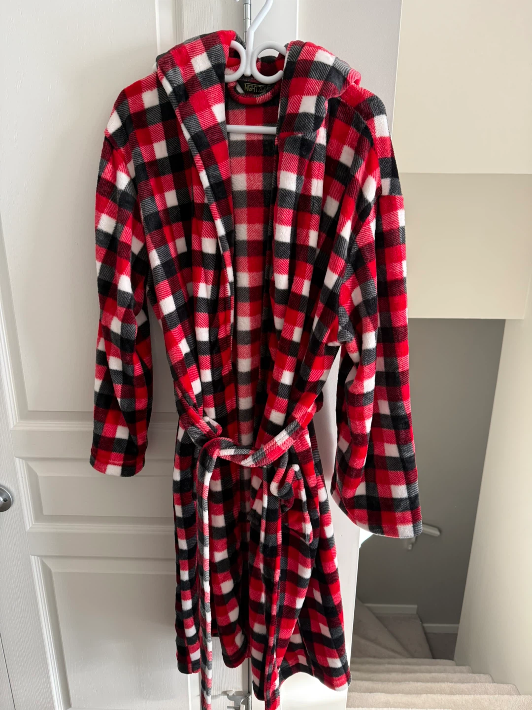 Night Zone Red Plaid Fleece Robe - L/XL